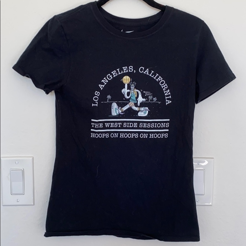 Nike Graphic Tee